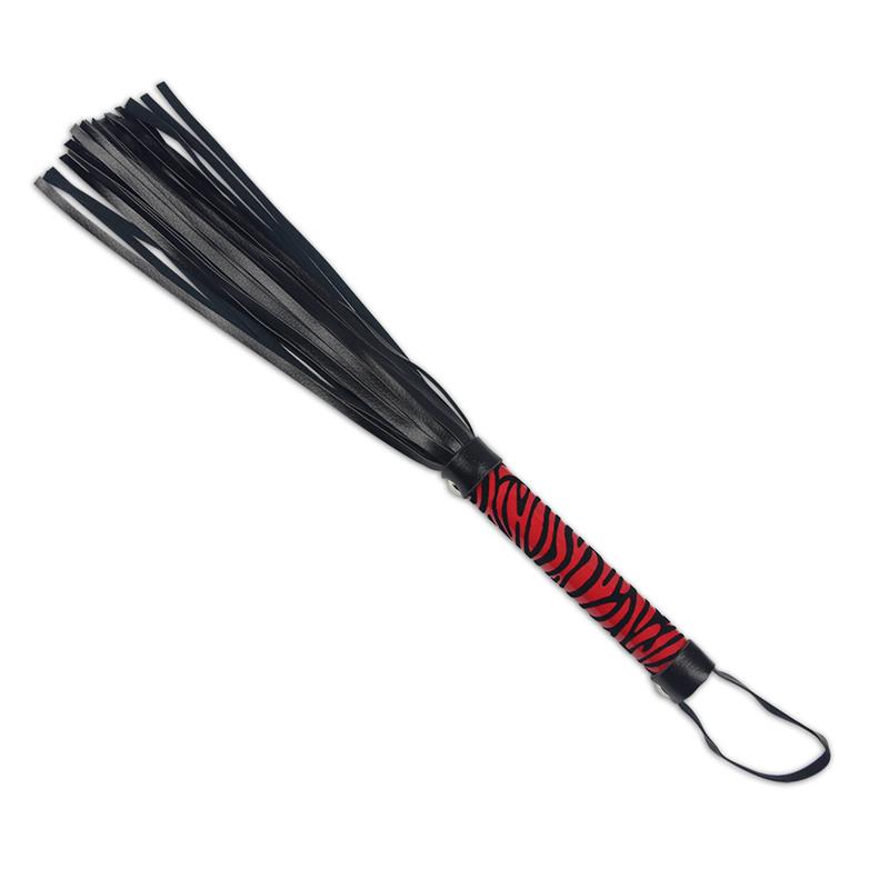 LOVETOY LEATHER FLOGGER BLACK AND RED